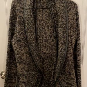 Sioni Cardigan/Sweater Faux Leather size L